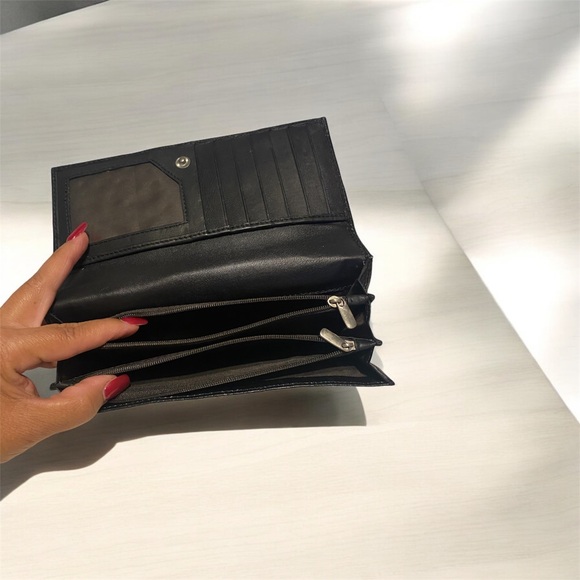 Women’s wallet - Picture 10 of 11